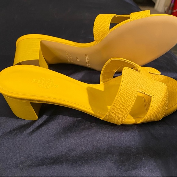 Yellow Hermes oasis sandal - Picture 8 of 9